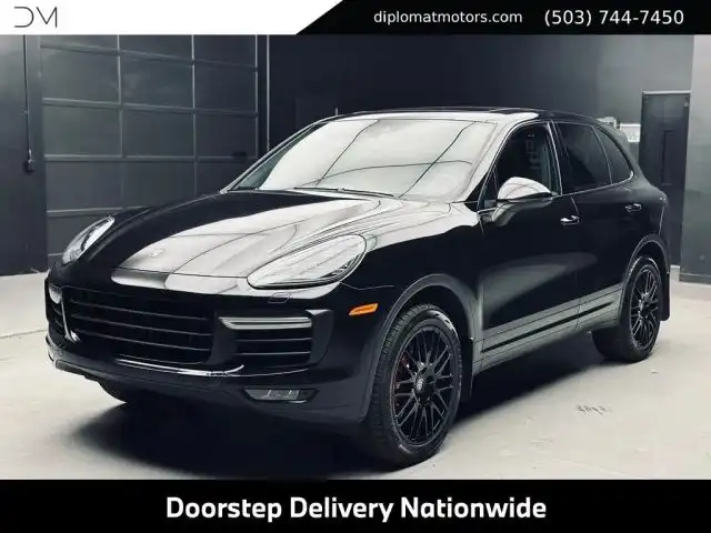 2015 Porsche Cayenne Turbo's photo