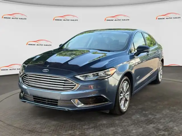 2018 Ford Fusion Plug-In Hybrid SE Luxury's photo