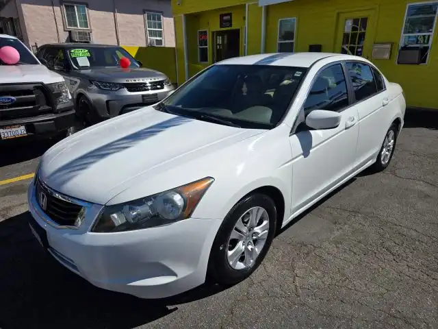 2010 Honda Accord LX-P Auto's photo