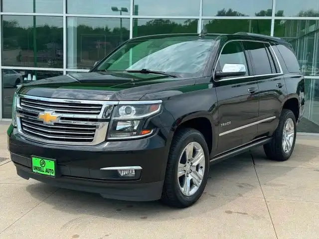 2019 Chevrolet Tahoe 4WD Premier's photo