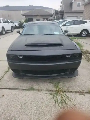 2011 Dodge Challenger SE's photo