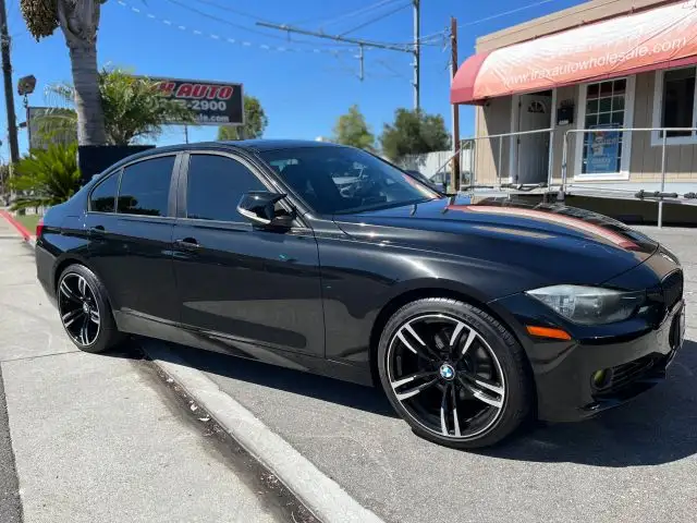 2012 BMW 3 Series 328i Sedan's photo