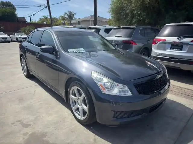2008 INFINITI G 35 Journey's photo