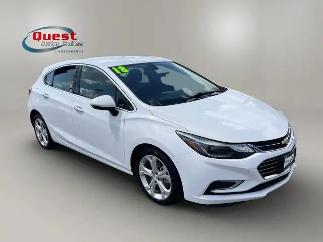 2018 Chevrolet Cruze Premier Hatchback Auto's photo