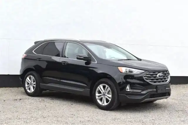 2019 Ford Edge SEL's photo