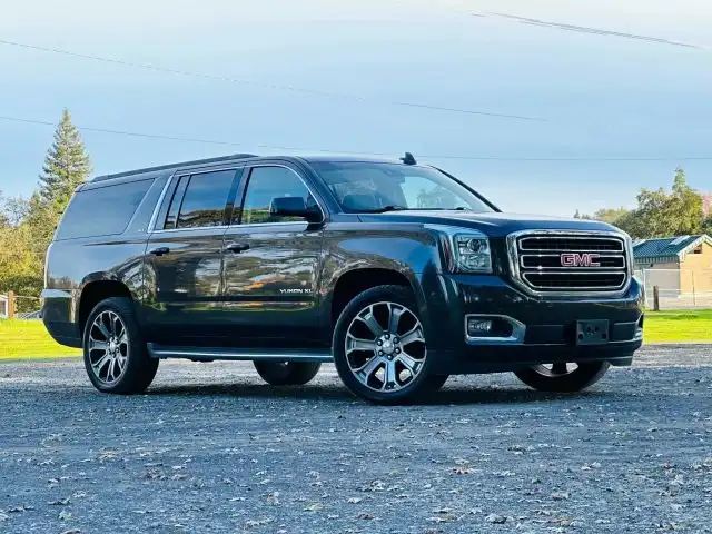 2015 GMC Yukon 4WD SLT's photo