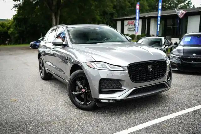 2022 Jaguar F-PACE P250 S's photo