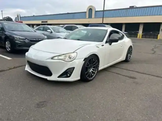 2013 Scion FR-S AT's photo