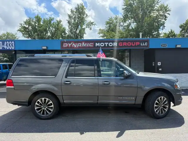 2017 Lincoln Navigator L Select 4WD's photo