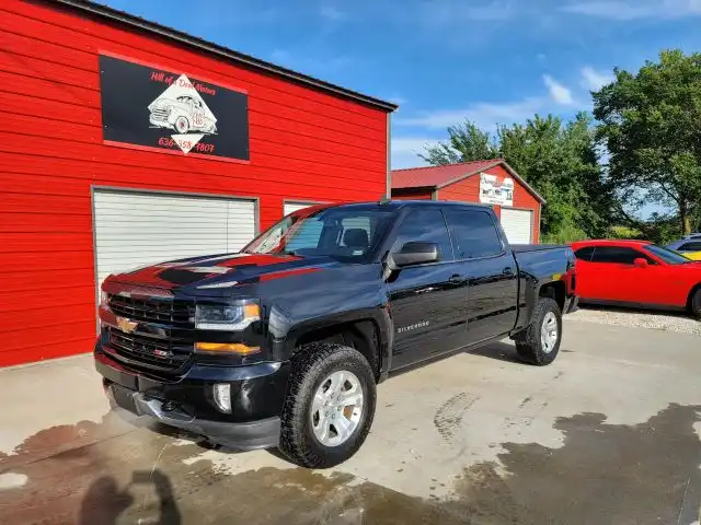 2018 Chevrolet Silverado 1500 LT Z71 4X4 Crew Cab Short Box's photo