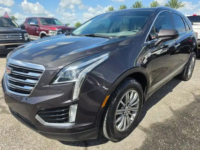 2017 Cadillac XT5 Luxury FWD's photo