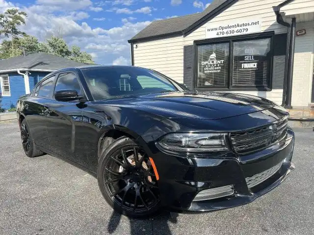 2019 Dodge Charger SXT's photo