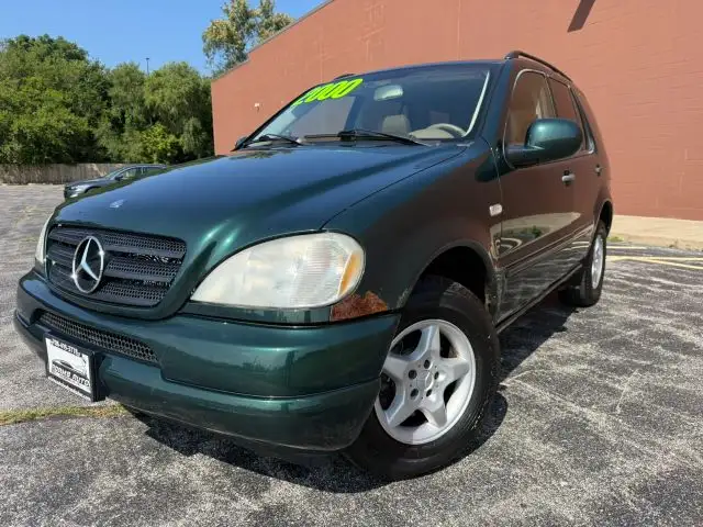 2000 Mercedes-Benz M-Class ML320's photo