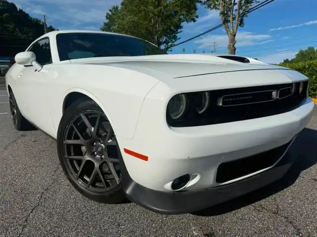 2019 Dodge Challenger GT Auto's photo