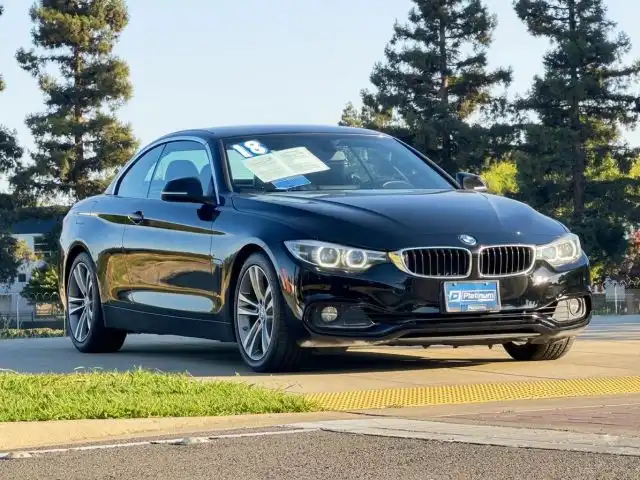 2018 BMW 4 Series 430i Convertible's photo