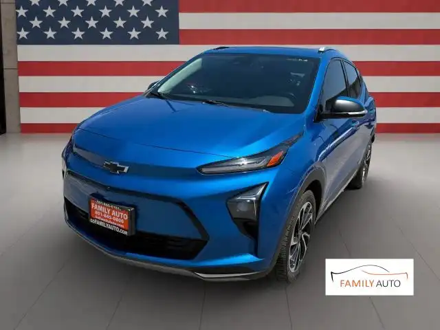 2022 Chevrolet Bolt EUV Premier's photo