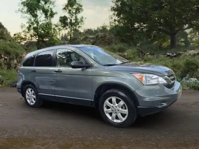 2011 Honda CR-V SE 2WD Auto's photo