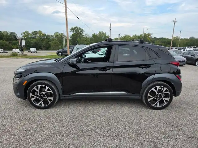 2022 Hyundai Kona Limited DCT's photo