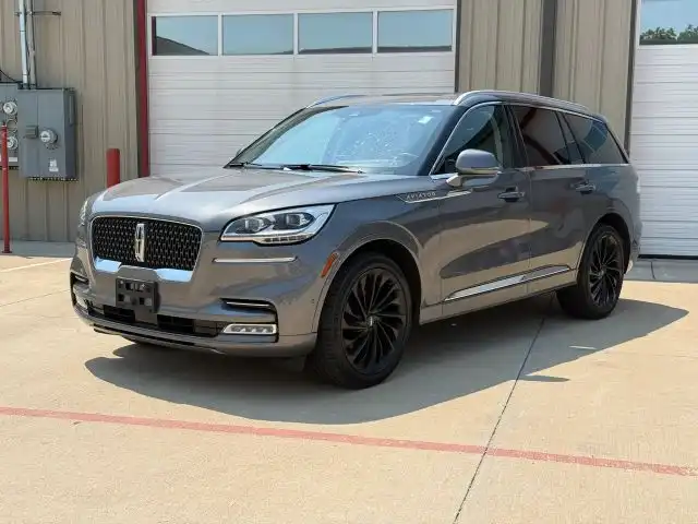 2022 Lincoln Aviator Reserve AWD's photo