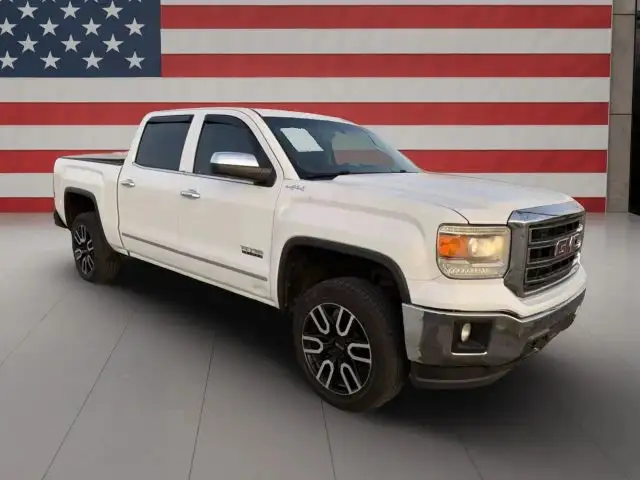 2015 GMC Sierra 4WD Crew Cab SLT SWB's photo