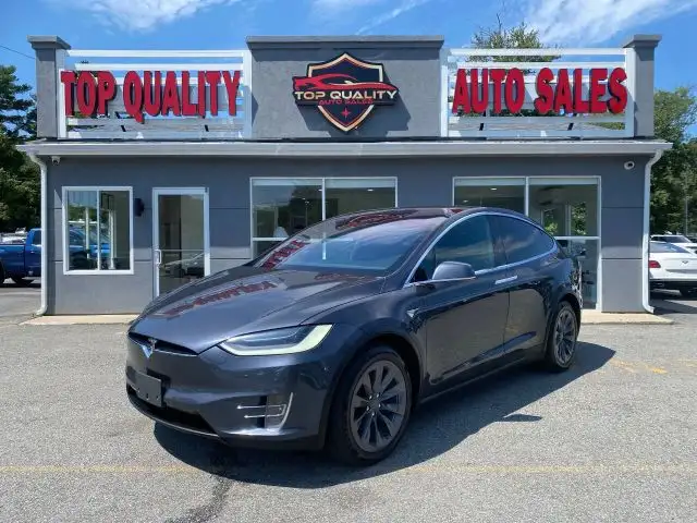 2019 Tesla Model X Long Range's photo