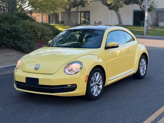 2013 Volkswagen Beetle 2.0L TDI MSQ's photo