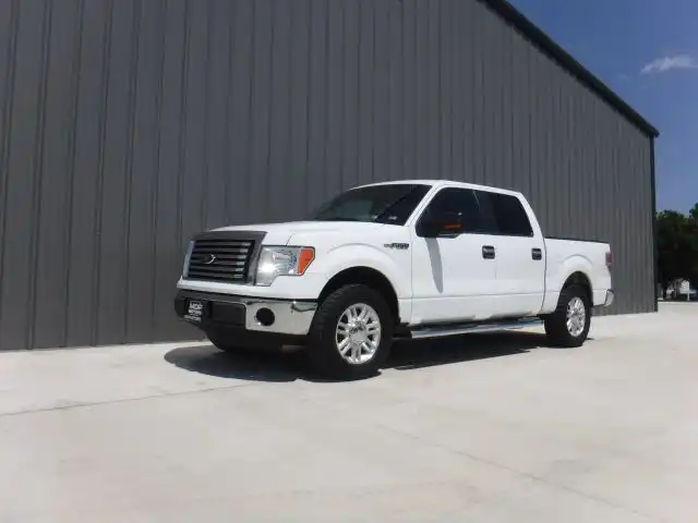 2012 Ford F-150 XLT SuperCrew 145 in's photo
