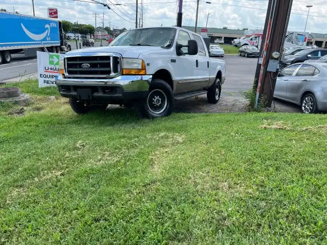 2000 Ford F-250 Lariat 4WD Crew Cab SWB's photo