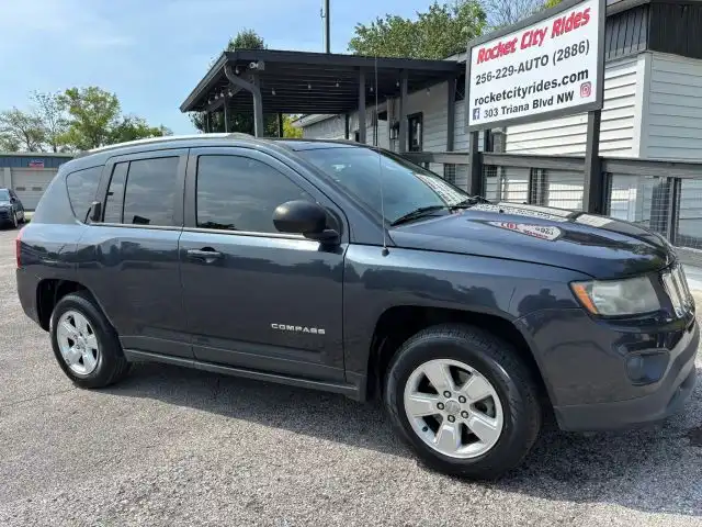2014 Jeep Compass Sport's photo
