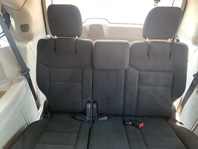 2015 Dodge Grand Caravan American Value Package's photo