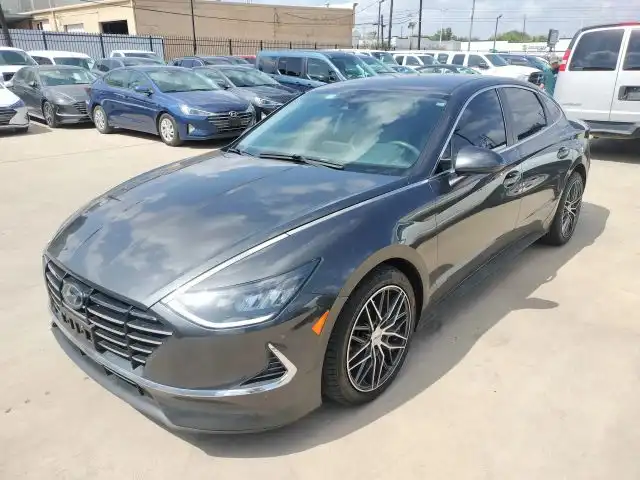 2021 Hyundai Sonata SE's photo