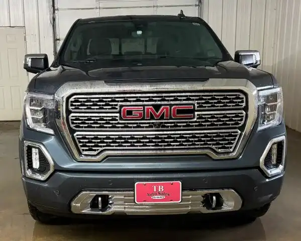 2019 GMC Sierra 4WD Crew Cab Short Box's photo