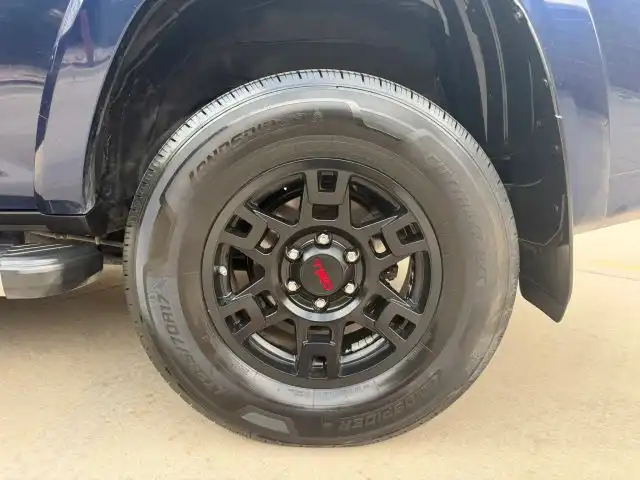 2021 Toyota 4Runner SR5 4WD V6's photo