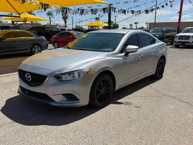 2016 Mazda EZ-6 i Sport Auto's photo