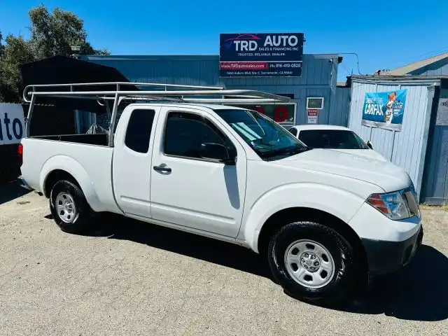 2016 Nissan Frontier 2.5 S King Cab 2WD Auto's photo