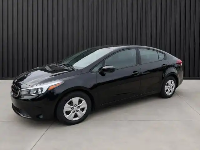 2018 Kia Forte LX's photo