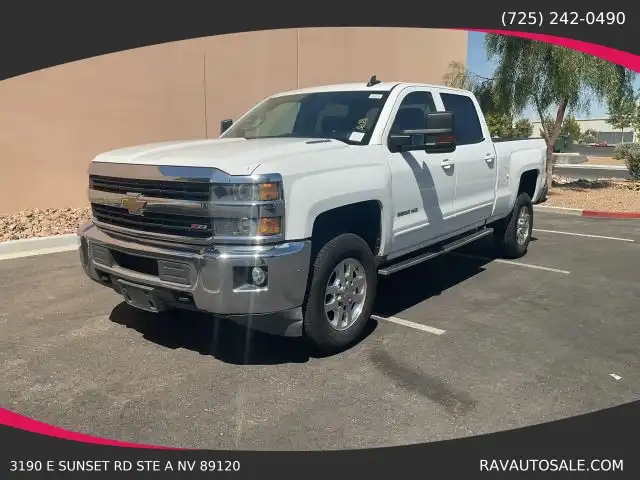 2015 Chevrolet Silverado HD 1LT 4WD Crew Cab Standard Box's photo