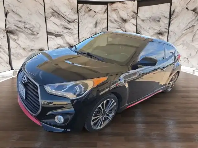 2017 Hyundai Veloster 1.6 Turbo R-Spec Manual's photo