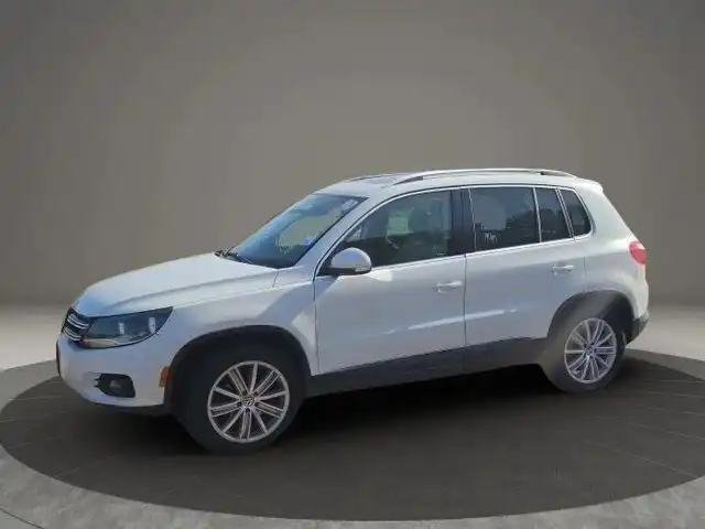 2015 Volkswagen Tiguan 2.0T SEL's photo