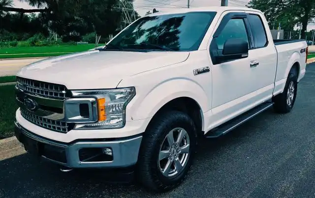 2019 Ford F-150 XLT 4x4 SuperCab 6-1/2 Box's photo