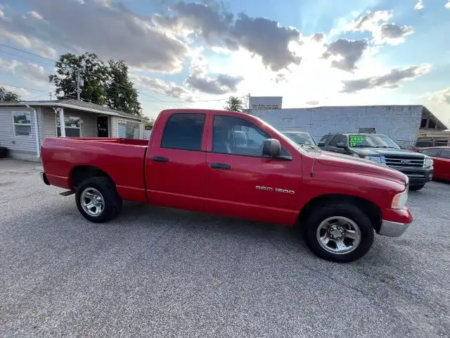 2005 Dodge Ram 1500 SLT Quad Cab SWB's photo