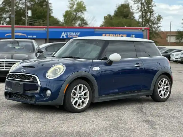 2015 MINI Cooper S's photo