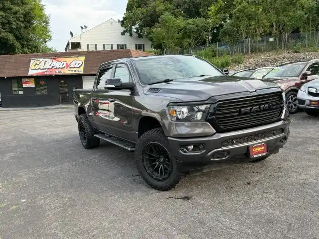 2021 RAM 1500 Big Horn/Lone Star 4x4 Crew Cab 5'7's photo