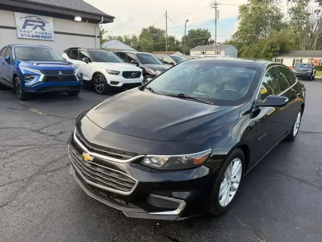 2018 Chevrolet Malibu Hybrid's photo