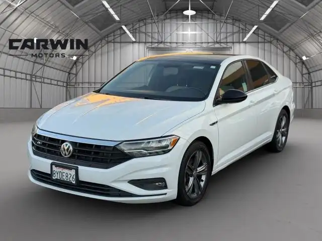 2021 Volkswagen Jetta 1.4T R-Line's photo