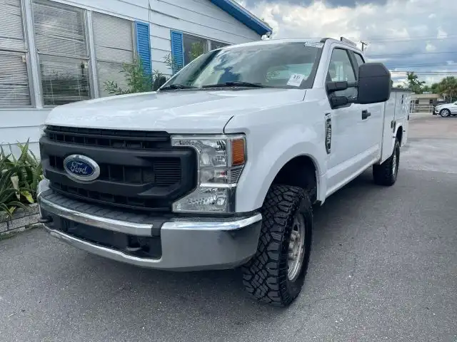 2021 Ford F-250 XL 4WD SuperCab 8' Box's photo