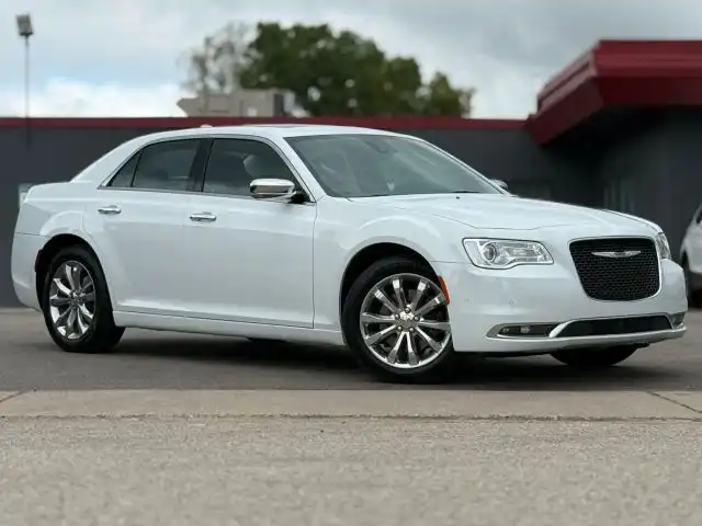 2018 Chrysler 300 Limited AWD's photo