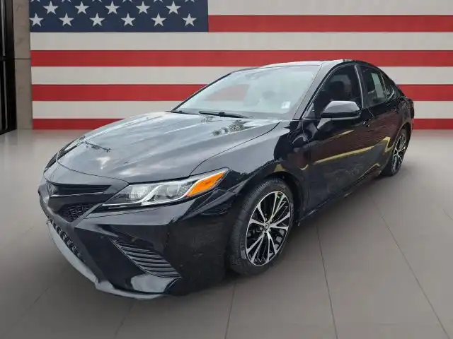 2019 Toyota Camry 2.5 Auto SE's photo