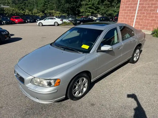 2009 Volvo S60 2.5T AWD Auto's photo