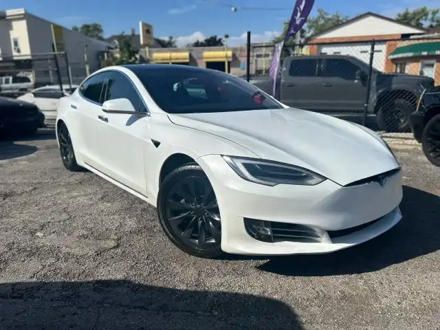 2017 Tesla Model S 60D's photo